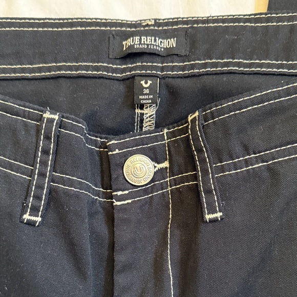 True Religion Black Cargo Pants with White Stitching Y2K - Picture 5 of 12